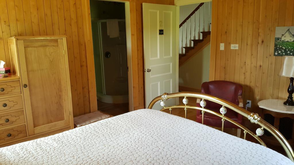 Le Manoir du Vieux Presbytère Port-Daniel Extérieur photo
